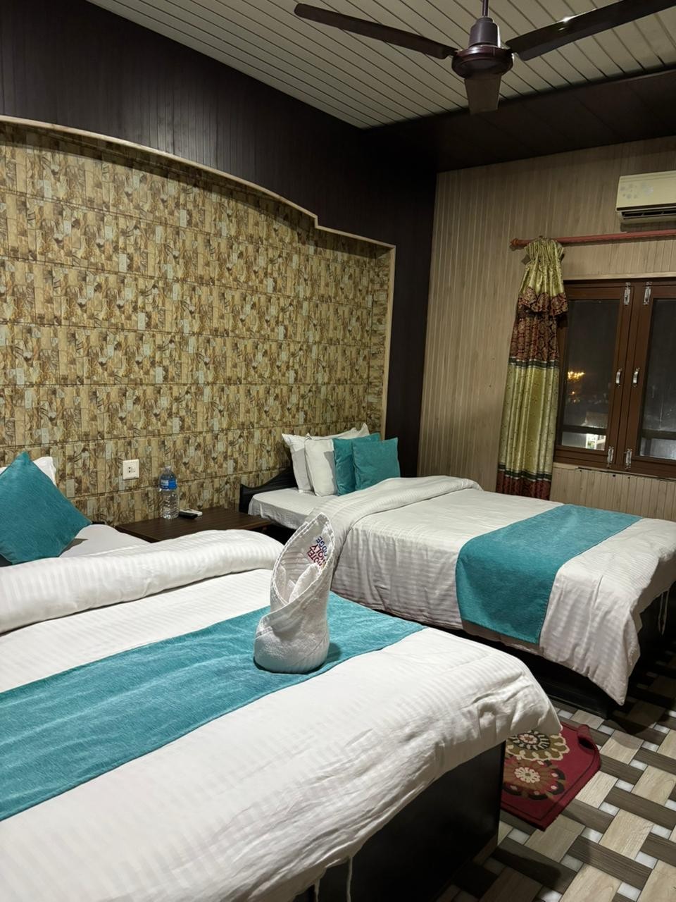 Hotel Holy Lodge|Super deluxe Hotel Holy Lodge|Super deluxe