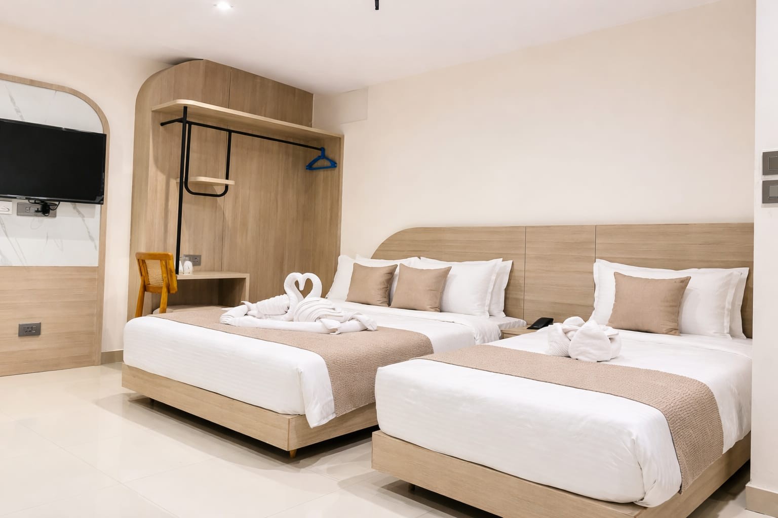 Twin Bedroom Twin Bedroom