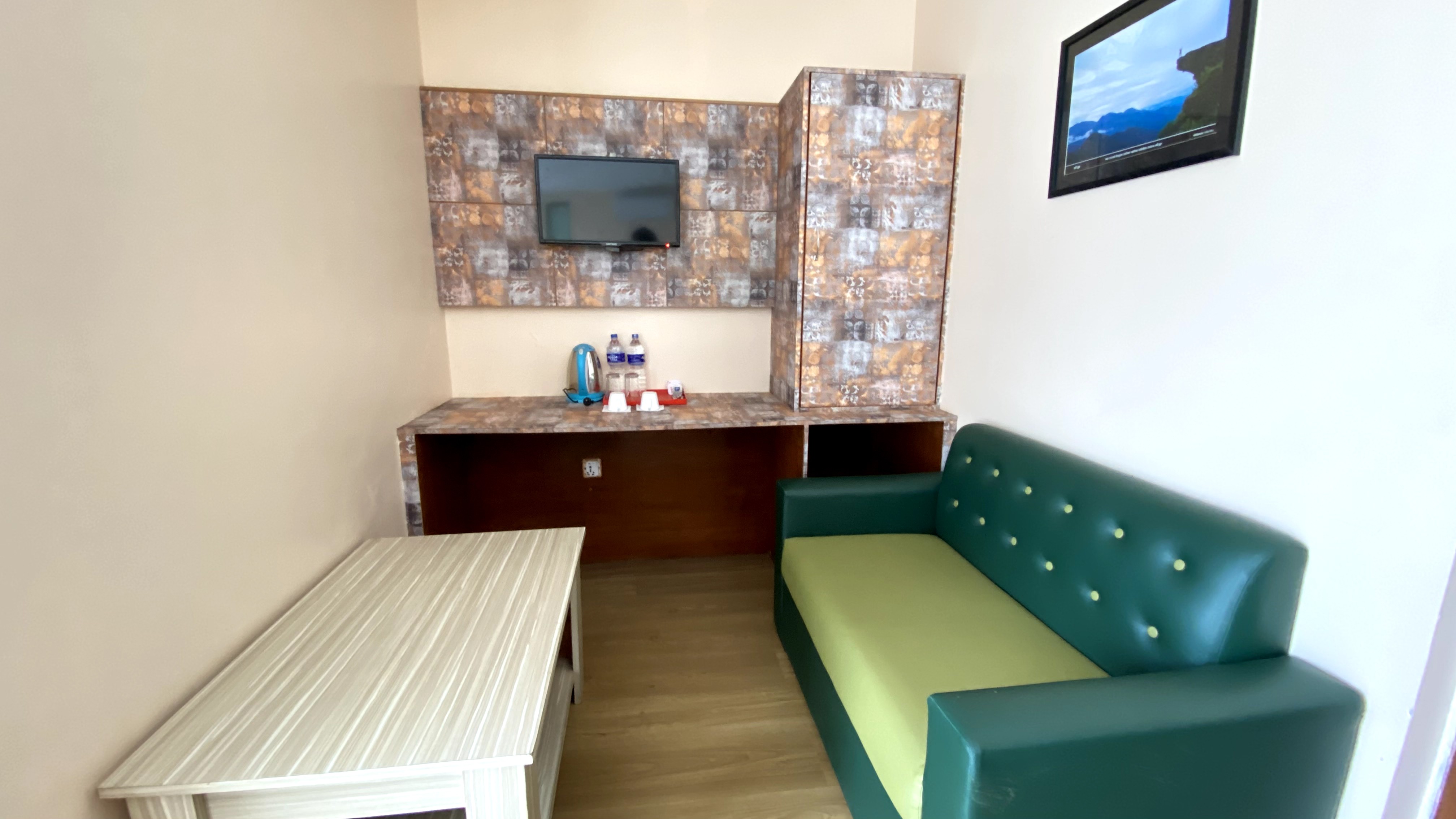 Om Adhyay Retreat Pvt Ltd|Semi Suite Room Om Adhyay Retreat Pvt Ltd|Semi Suite Room