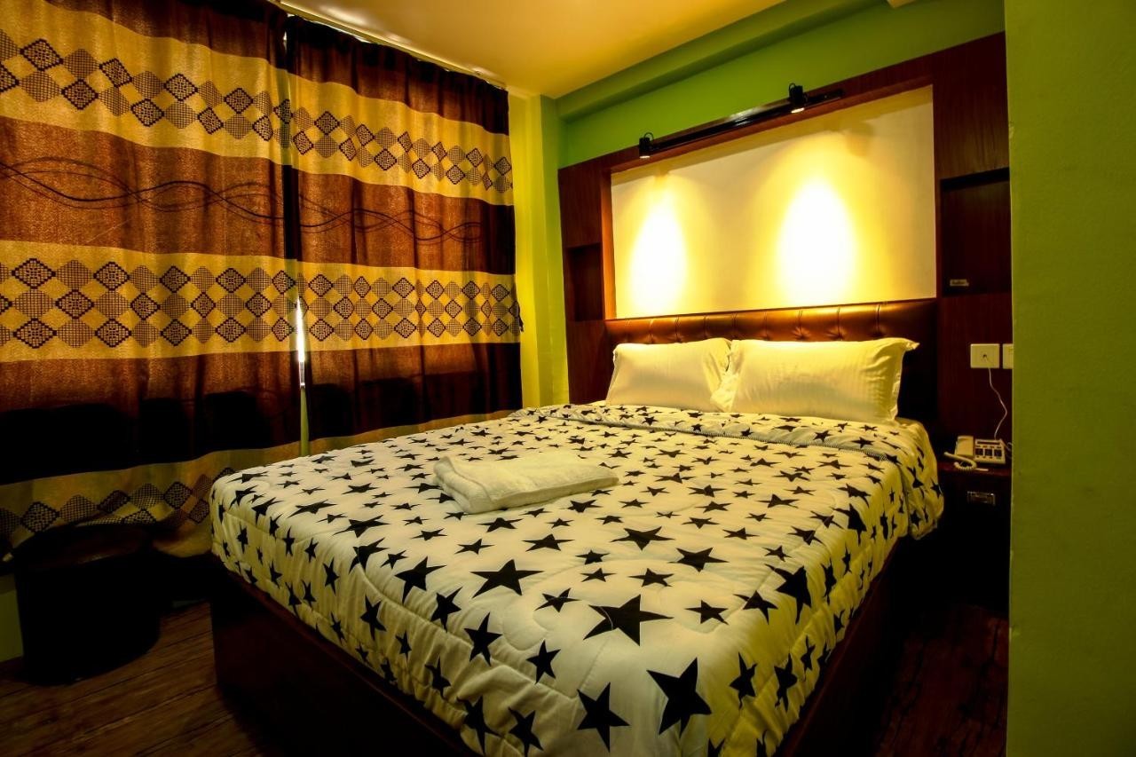 Single Deluxe Room Single Deluxe Room