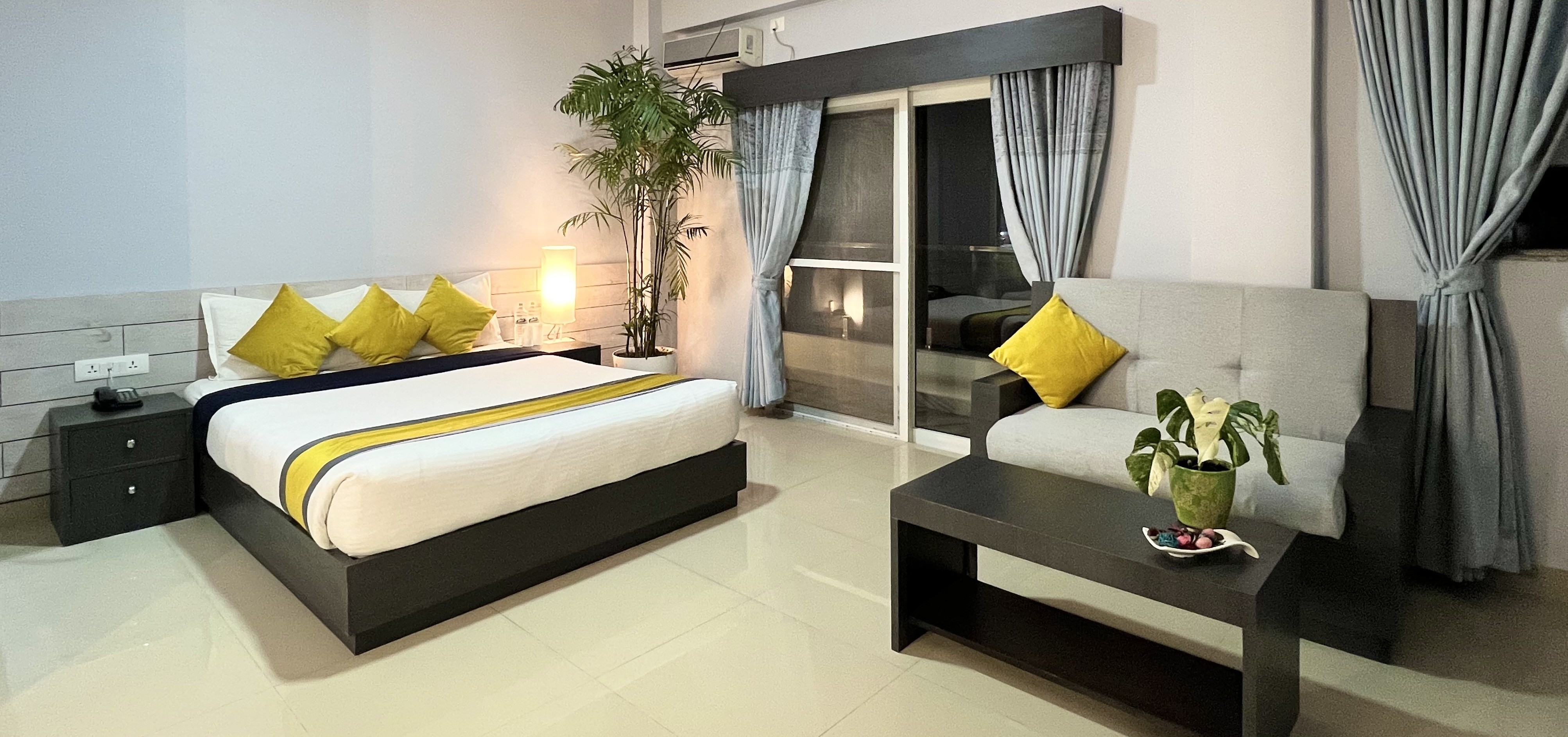 SwapnaBagh Hotel and Resort