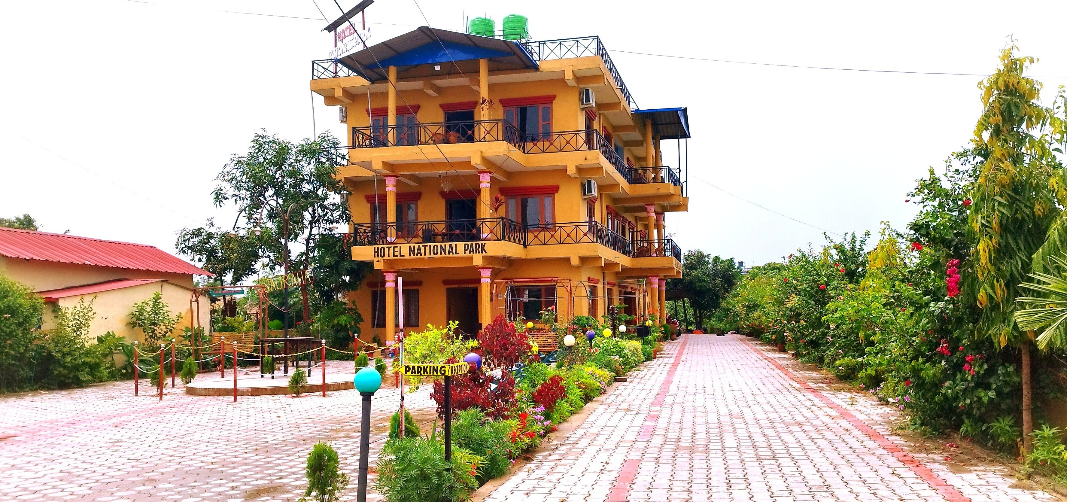Hotel National Park Sauraha