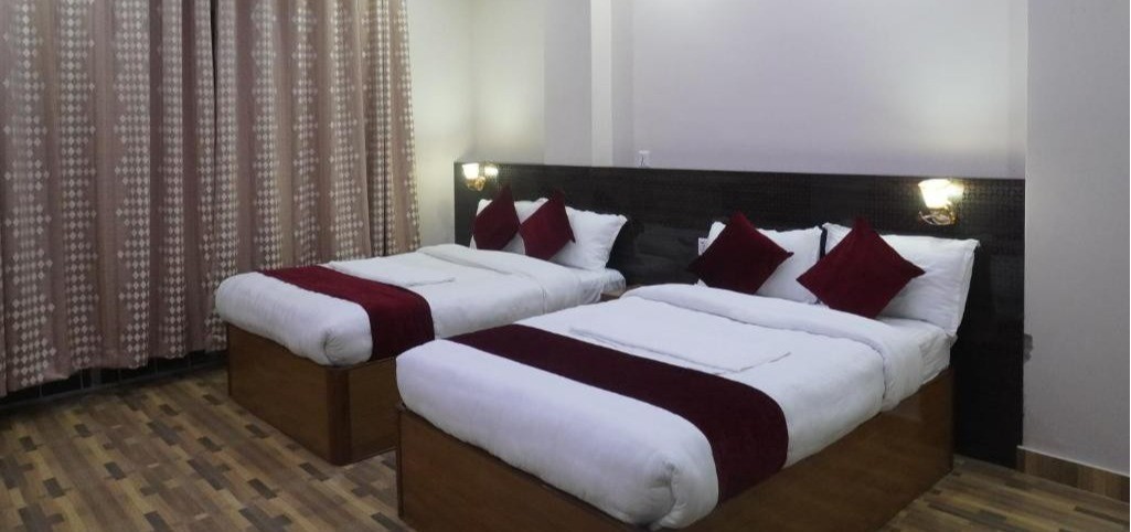 Hotel Madani and Restaurant