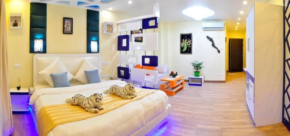 Royal Penguin Boutique Hotel and Spa