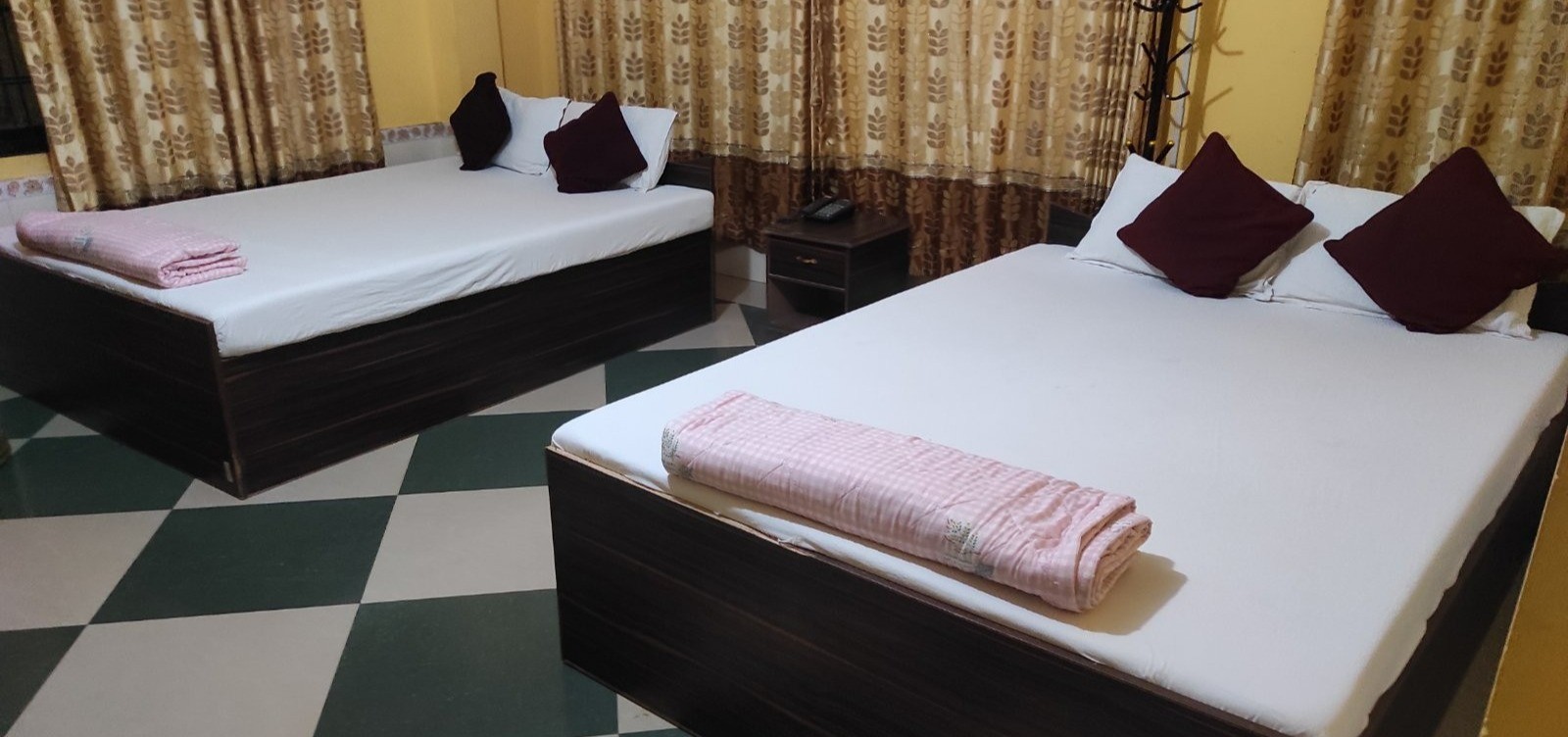 Hotel Dolphin Dipayal