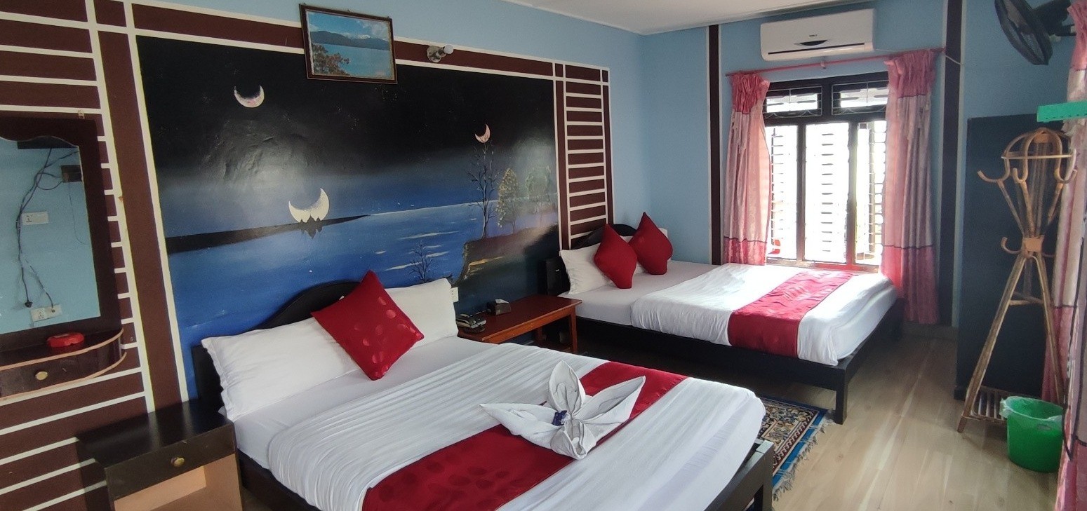 Hotel Middle way