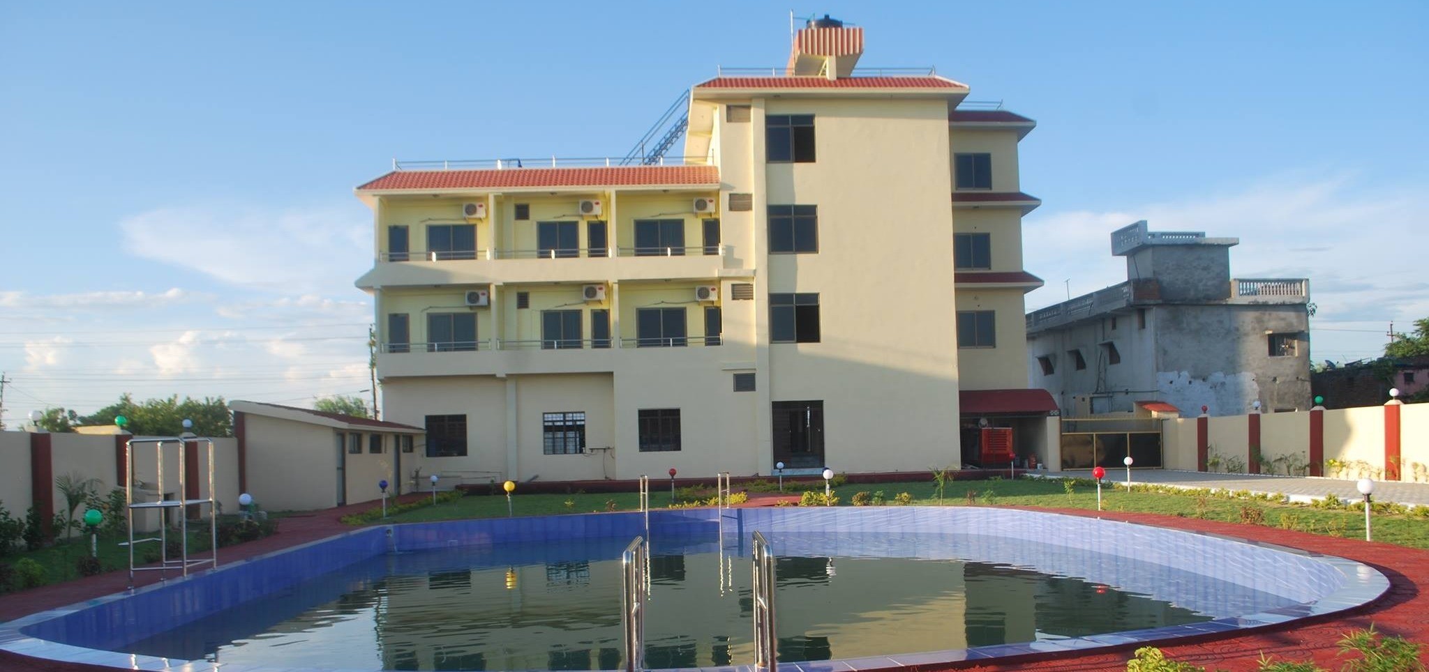 Buddha Maya Hotel Palace