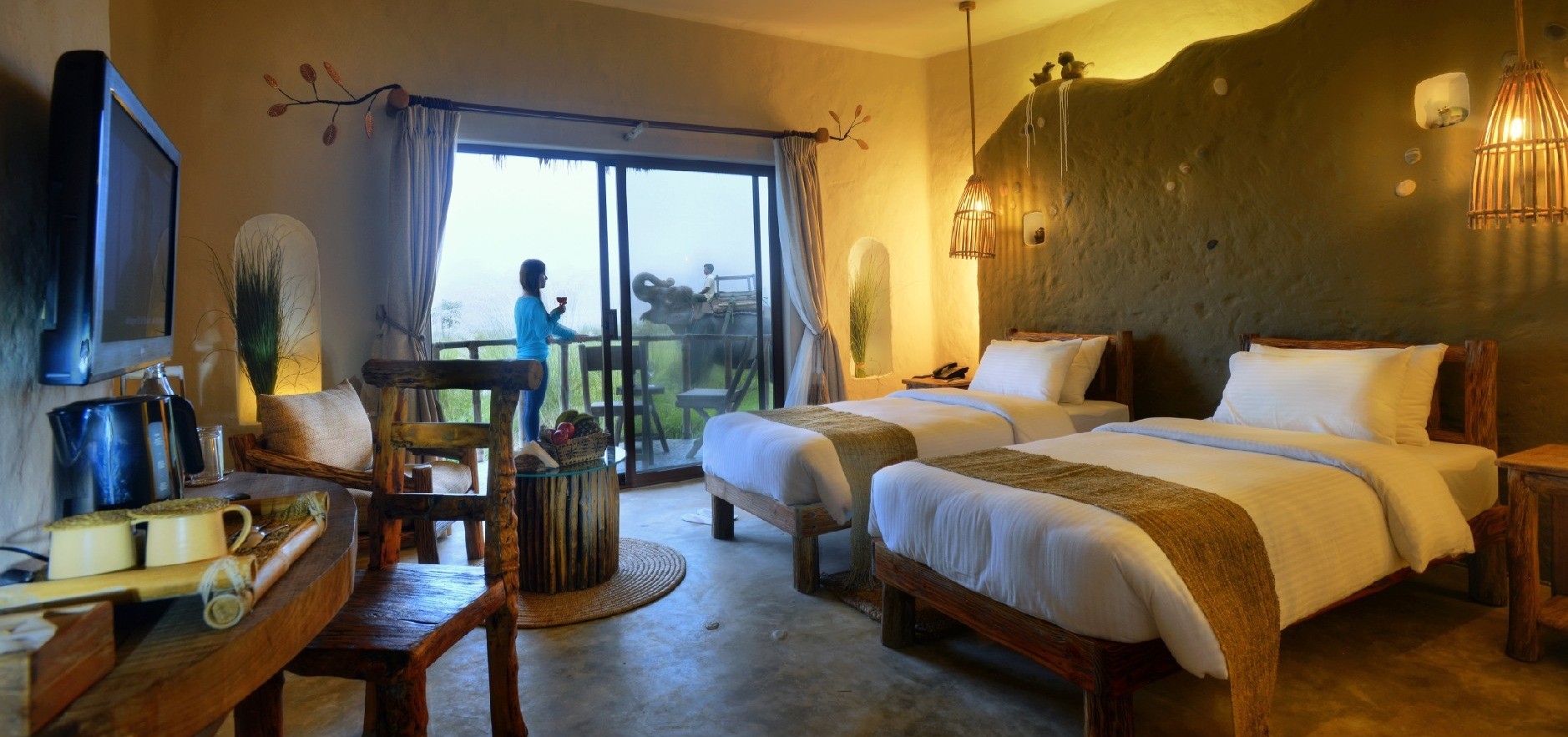 Barahi Jungle Lodge