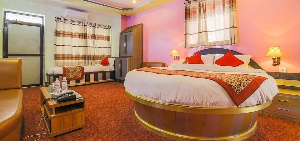 HOTEL EVEREST INN PVT.LTD