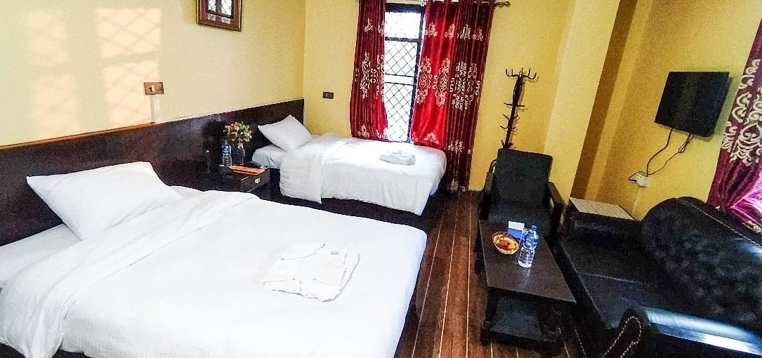 New Sunlight Hotel & Party Palace
