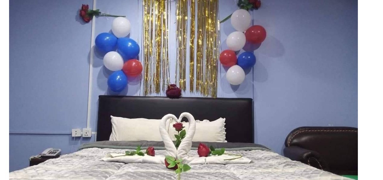 Dreams Entertainment Hotel