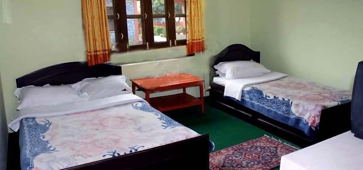 The Sunrise Hotel  & Lodge