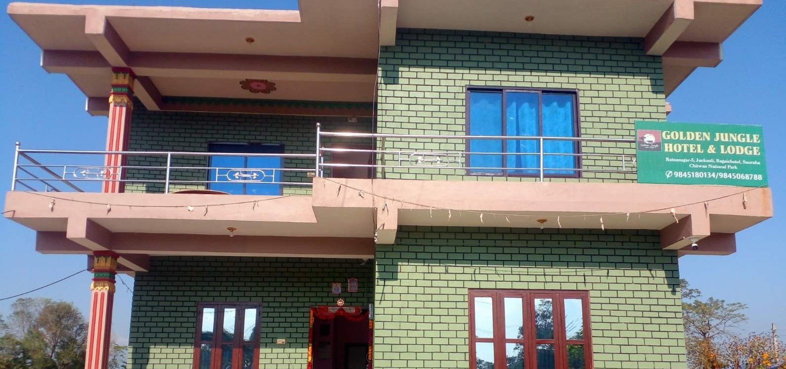 Golden Jungle Hotel And Lodge