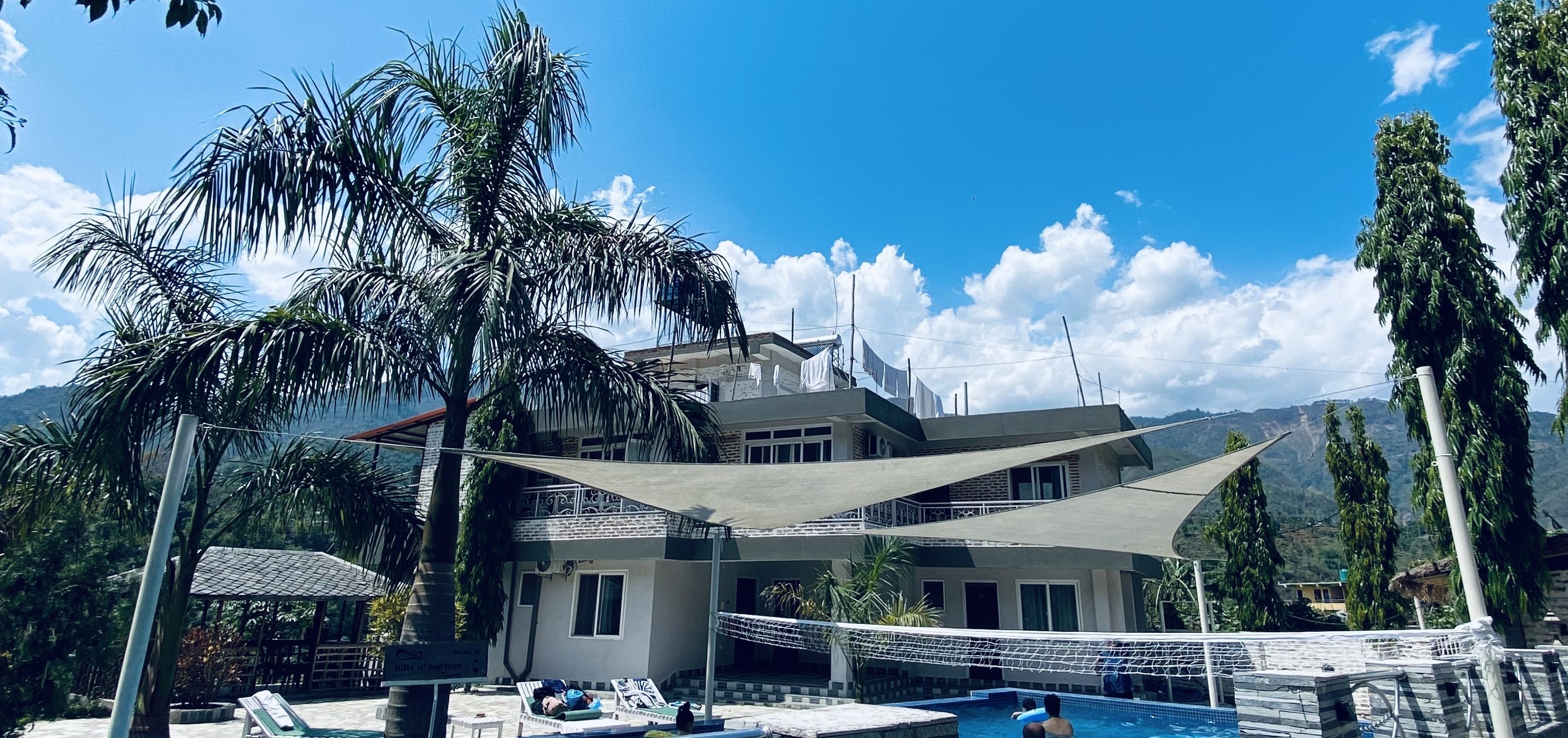 Hills n’ Horizon Resort
