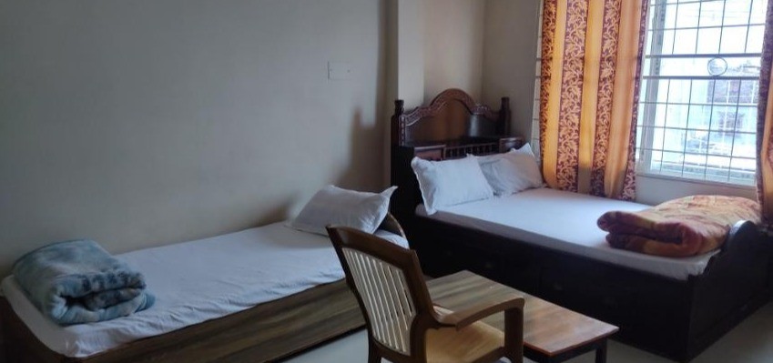 EVEREST GUEST HOUSE
