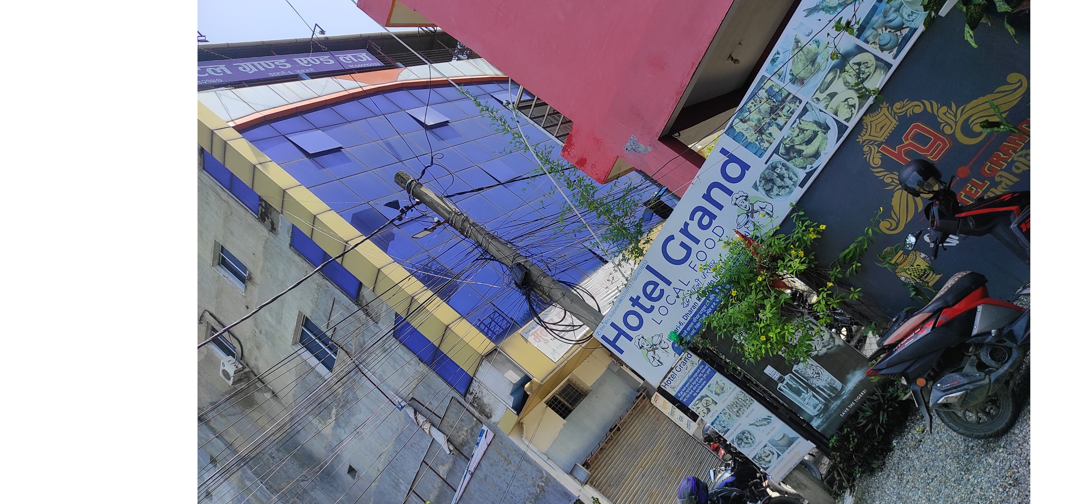Hotel Grand And Lodge