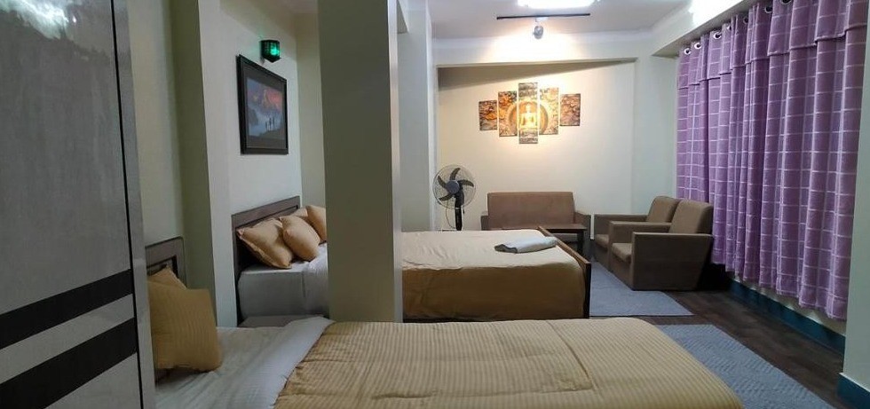 Hotel Pristine