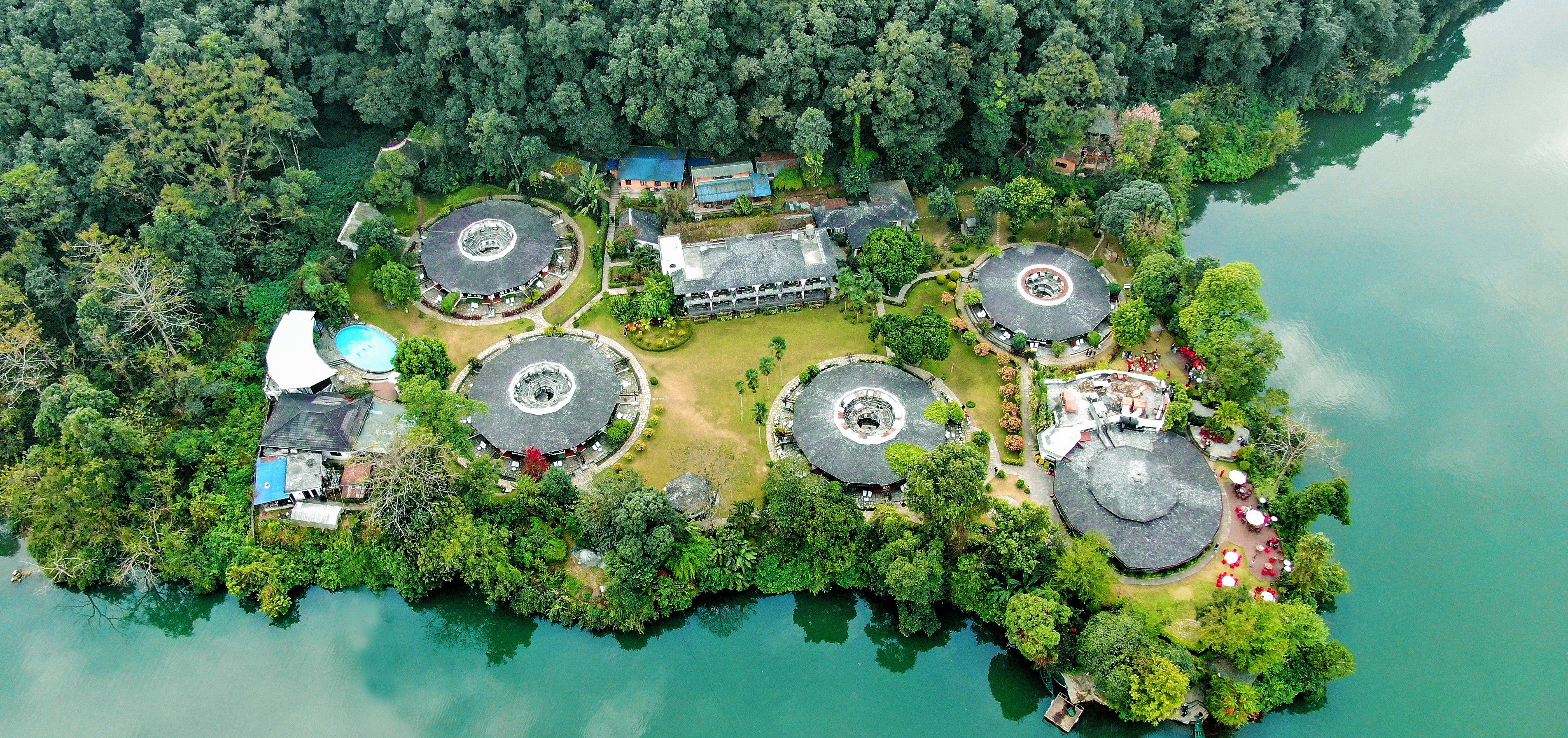 Fish Tail Lodge Fish Tail Lodge