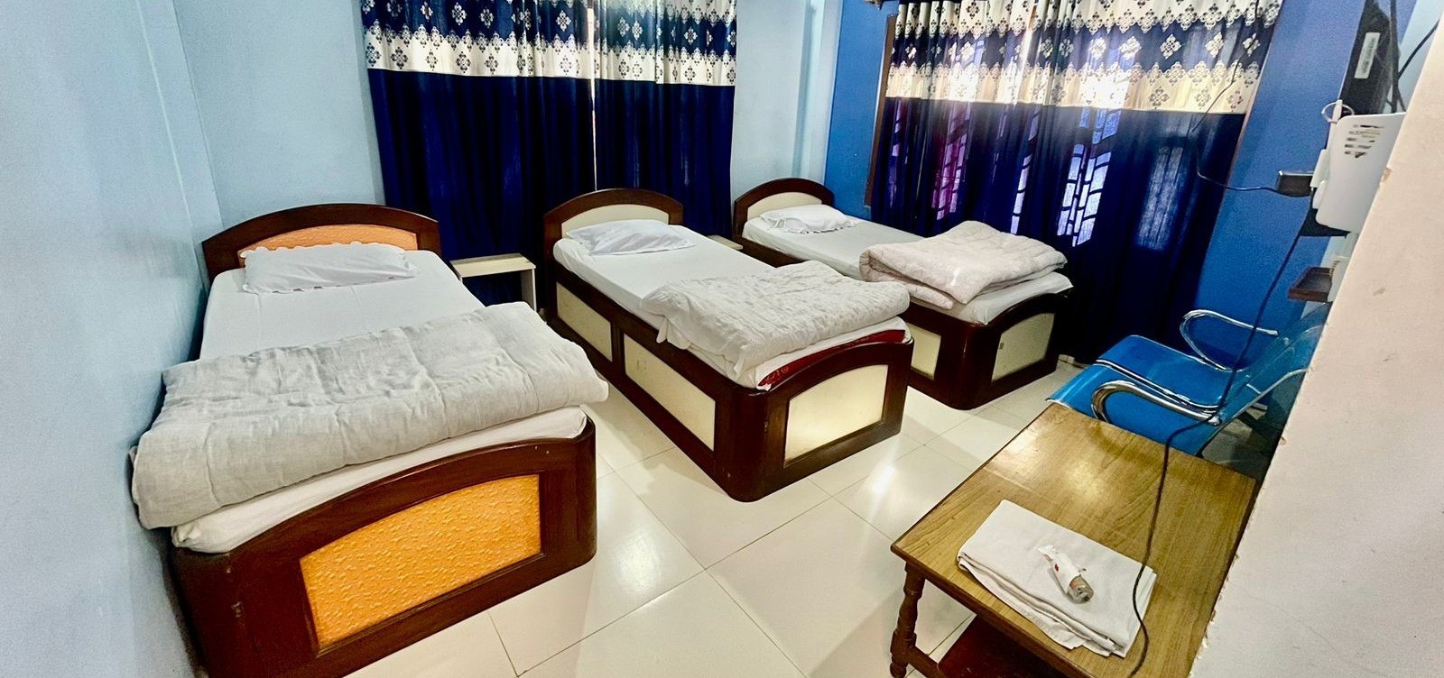 Ekant Hotel & Resturant