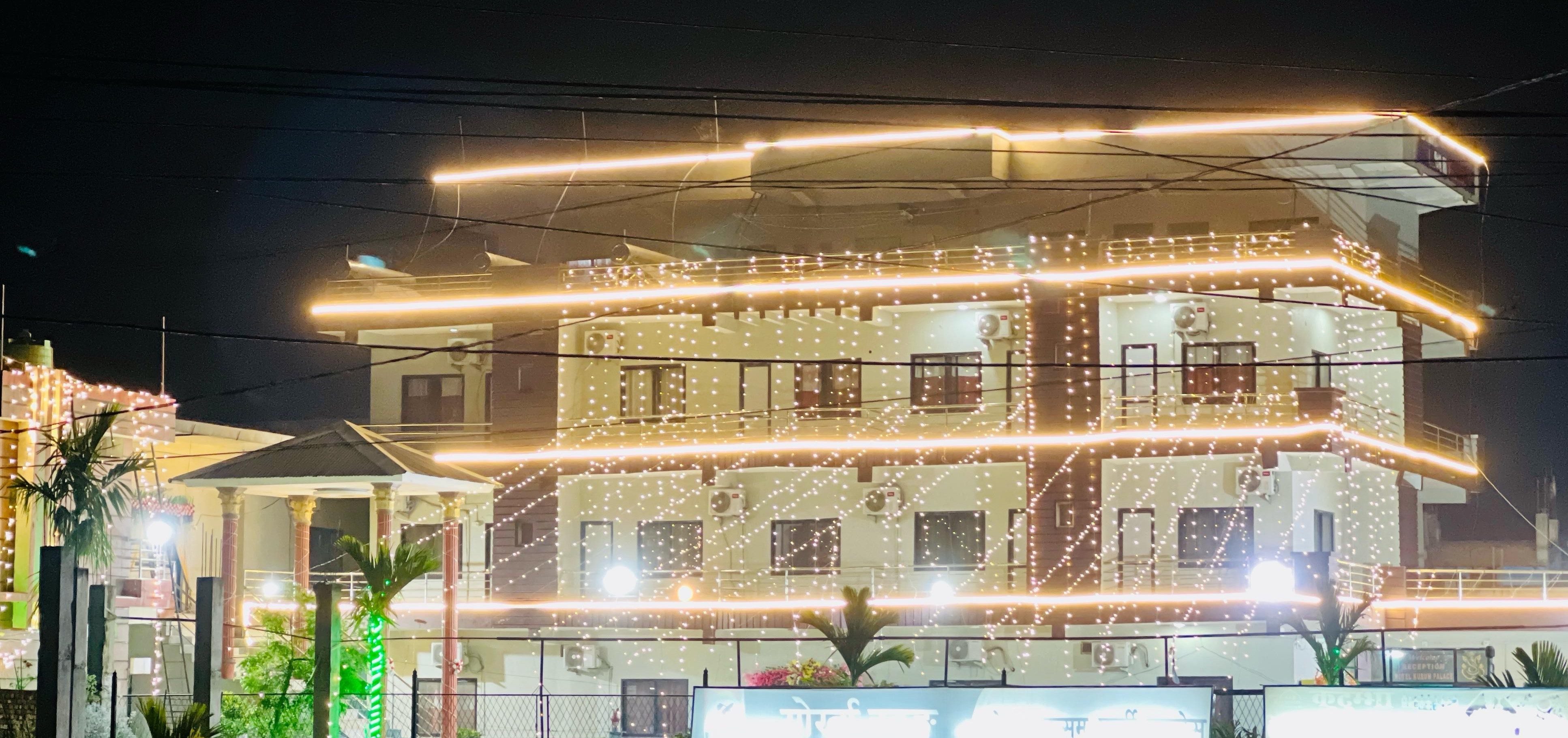 Hotel Kusum & Party Palace