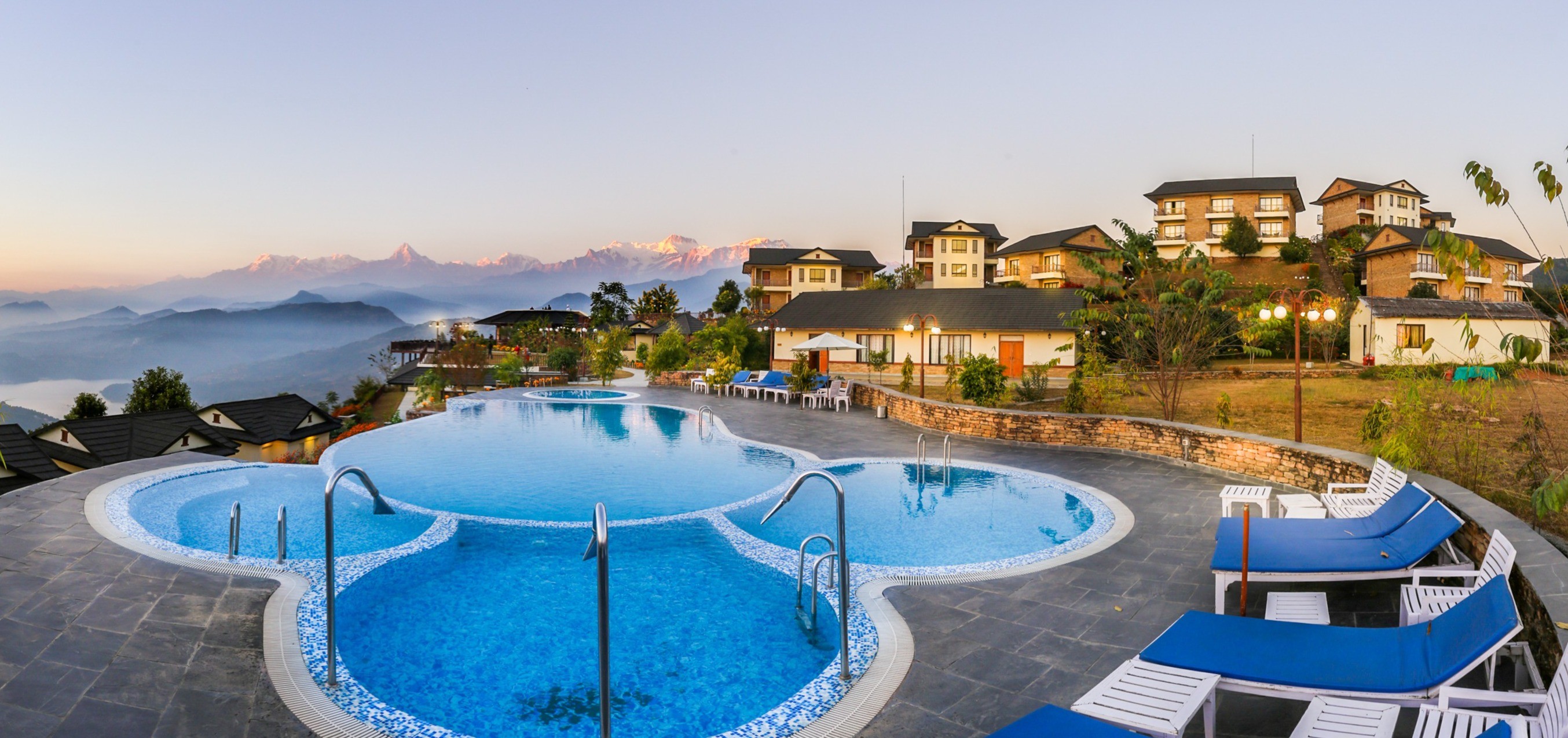 Rupakot Resort