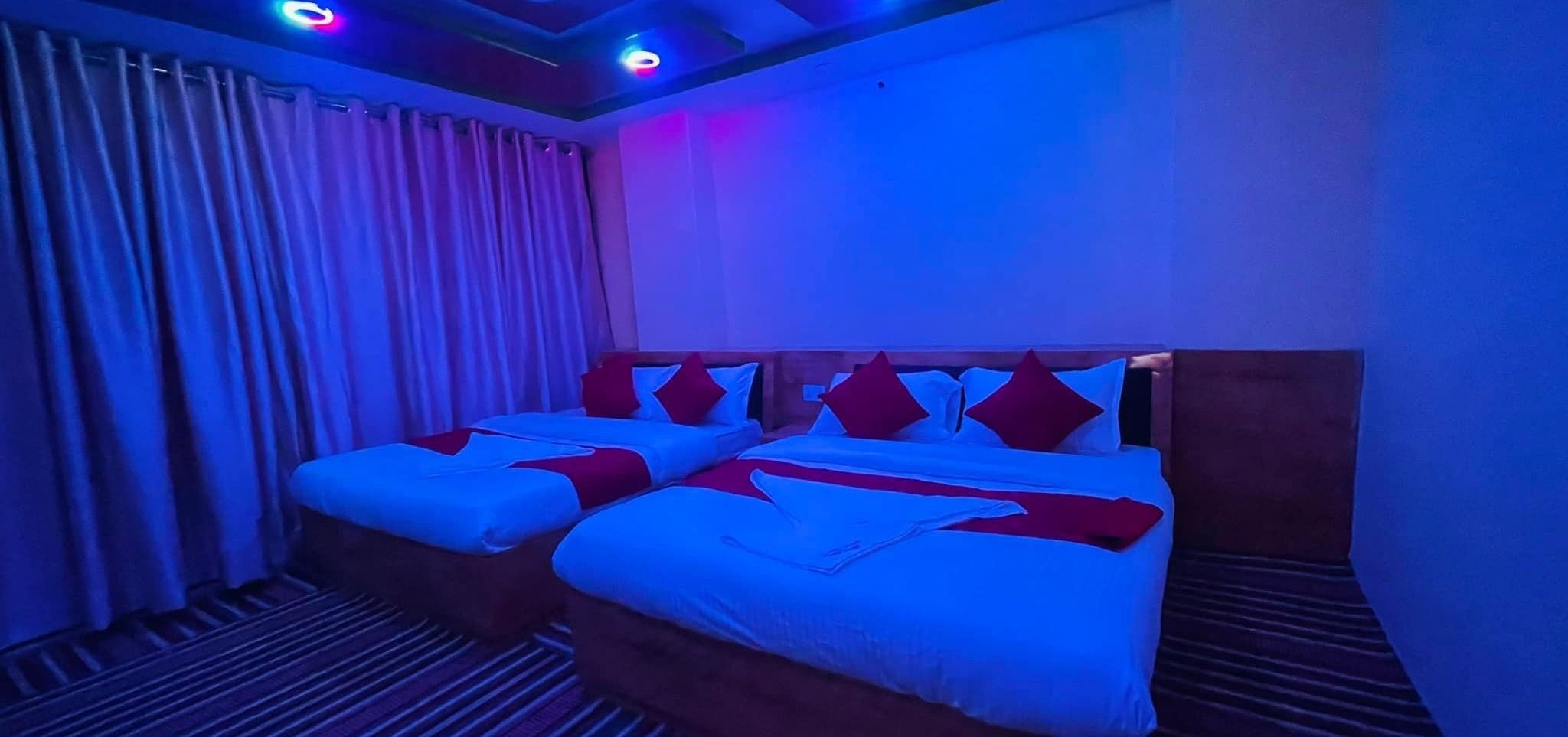 Deluxe Bed Room no. 1