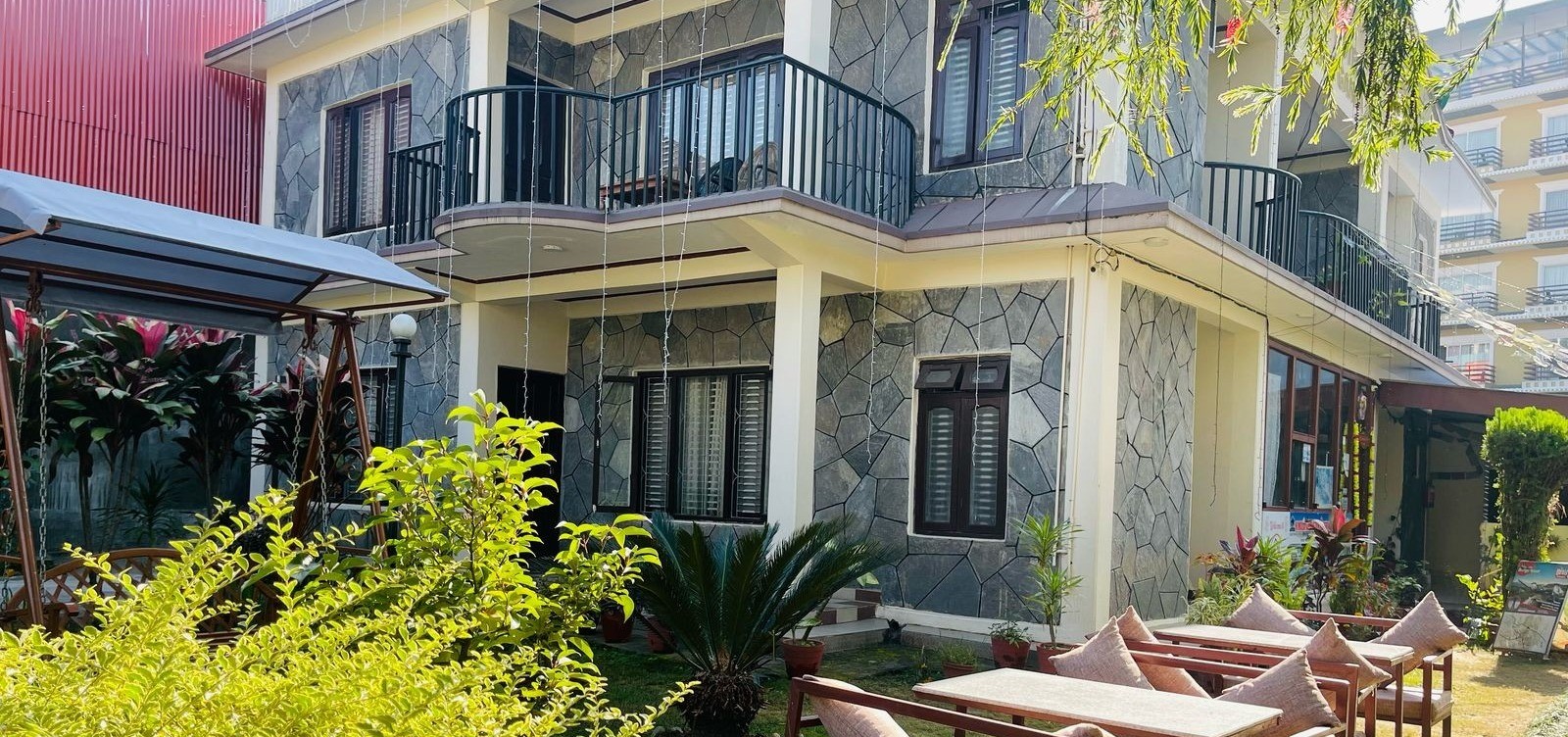 Hotel Peace Ganga Inn